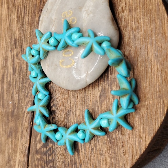 Turquoise starfish colony bracelet B3215 - Picture 1 of 3